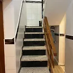 Casa Toni Airport בית נופש *