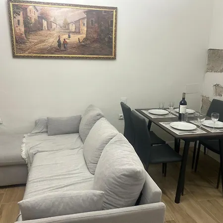 Casa Toni Airport بيت للعطل أغيميس